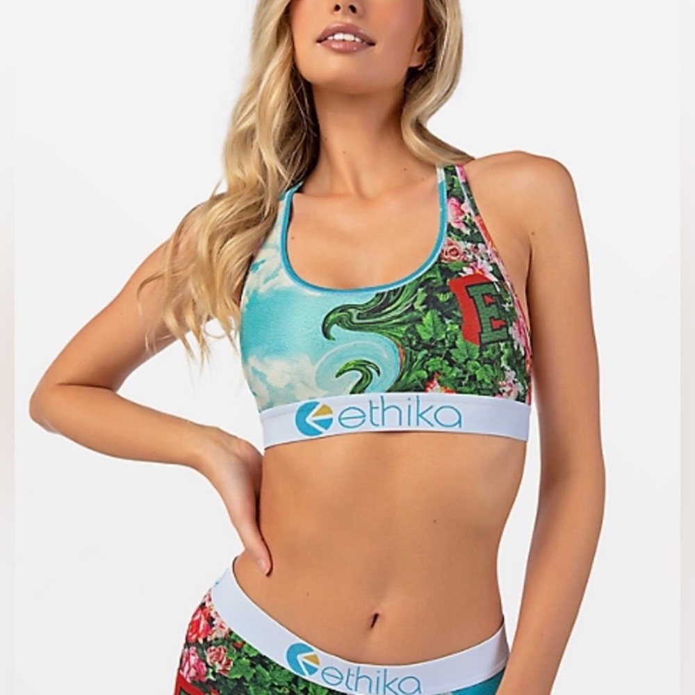 🌸Ethika Clouded Flowers Sports Bra🌸